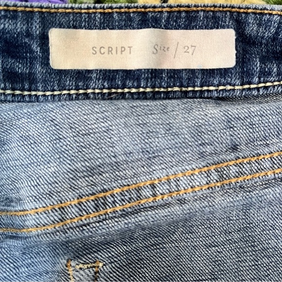 Pilcro Script High-Rise Shorts Dark Denim 27 - Picture 8 of 13